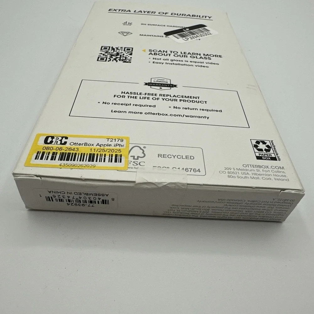 OtterBox Apple iPhone 15 Pro Glass: Scratch-Resistant Screen Protector‎